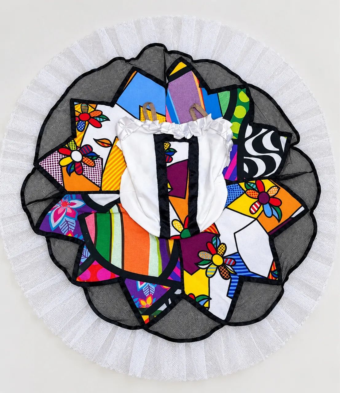 FIGURINO BALLET (Romero Britto)