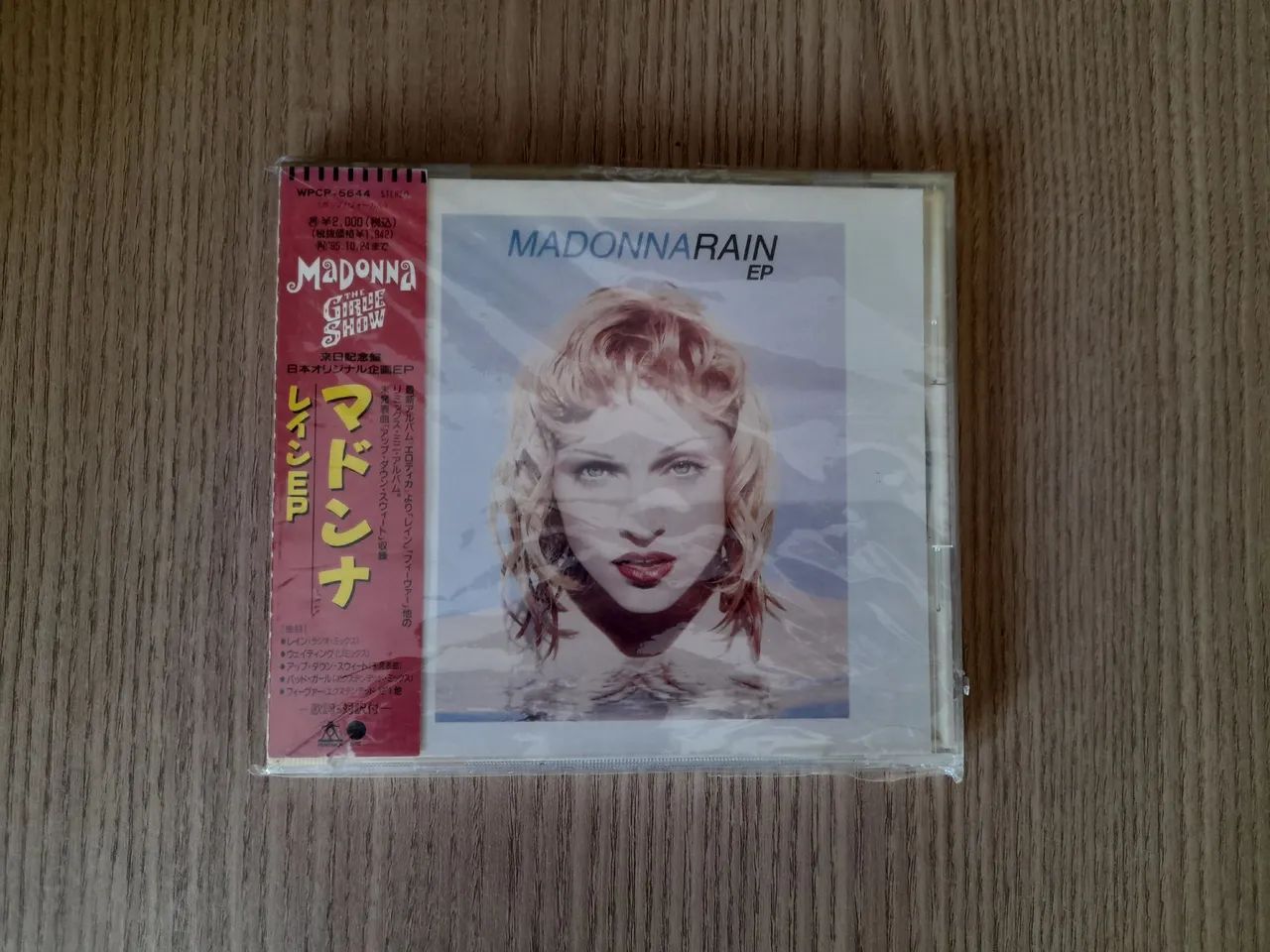 Madonna CD Single Japan Edition Rain com OBI. 