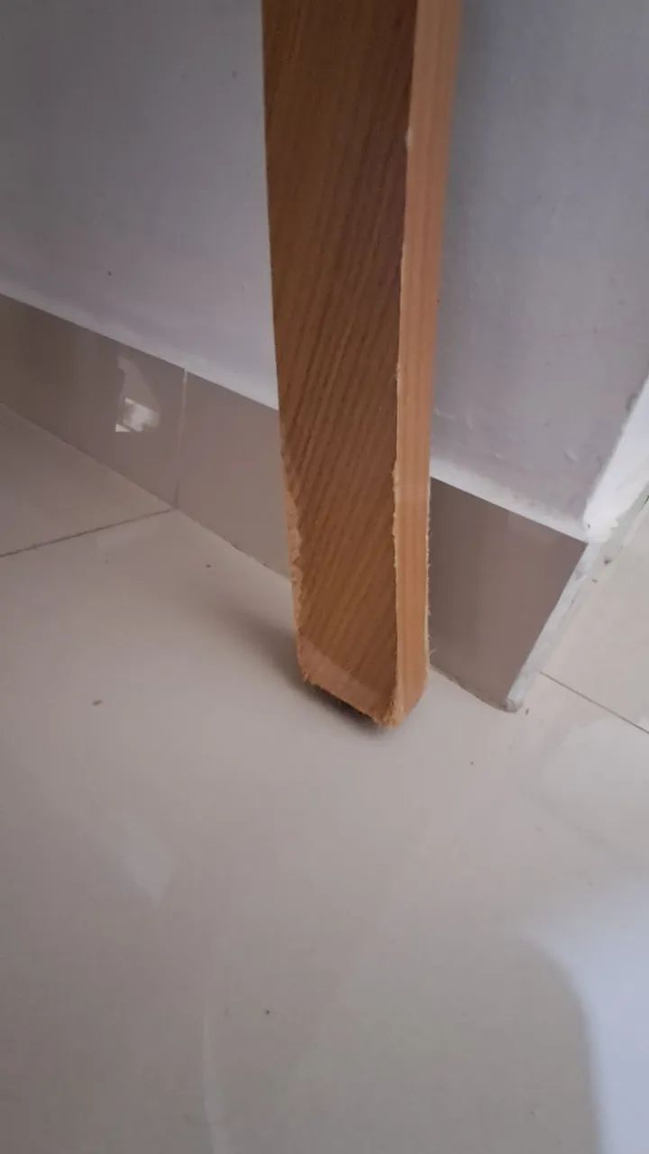 Mesa e cadeiras 6 lugares  - Foto 2