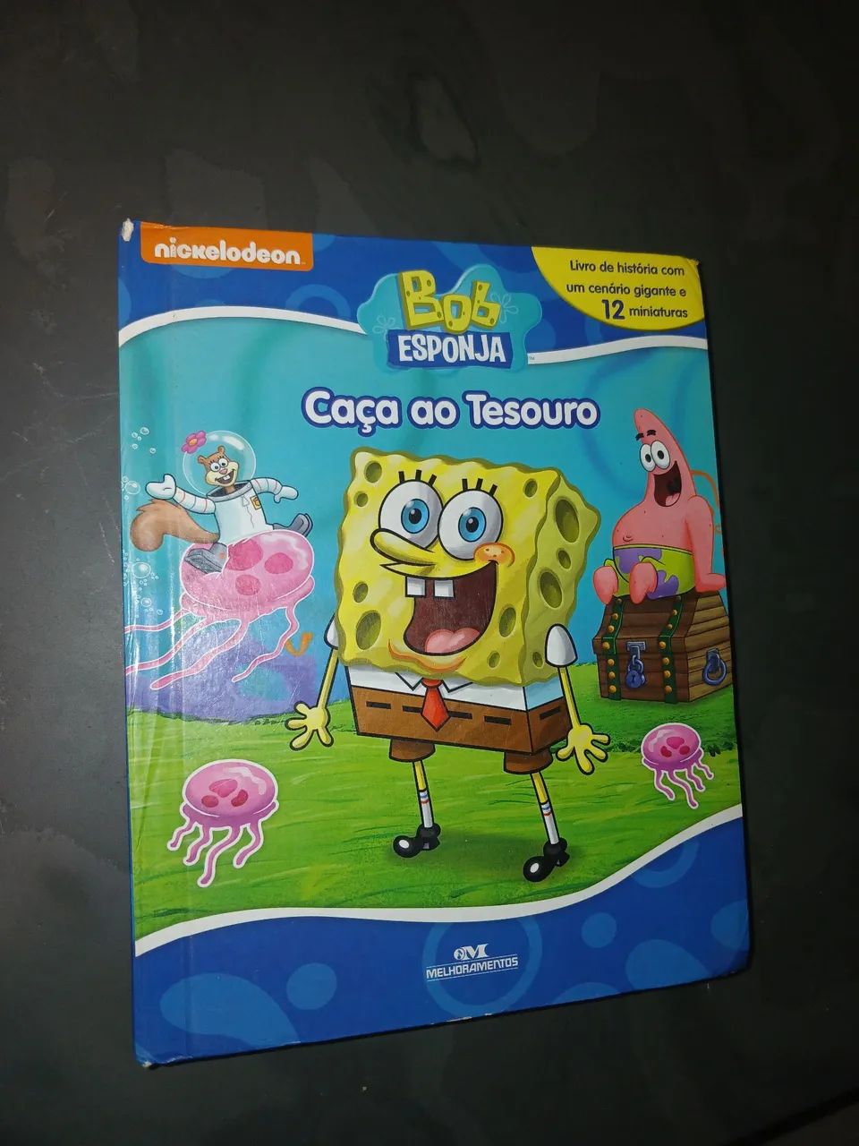 Livro Bob esponja
