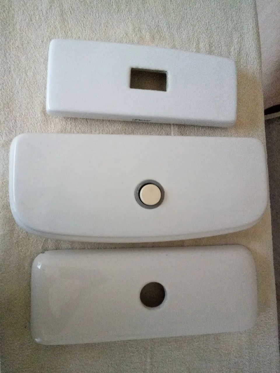 3 Tampas de Caixa Acoplada - Usadas