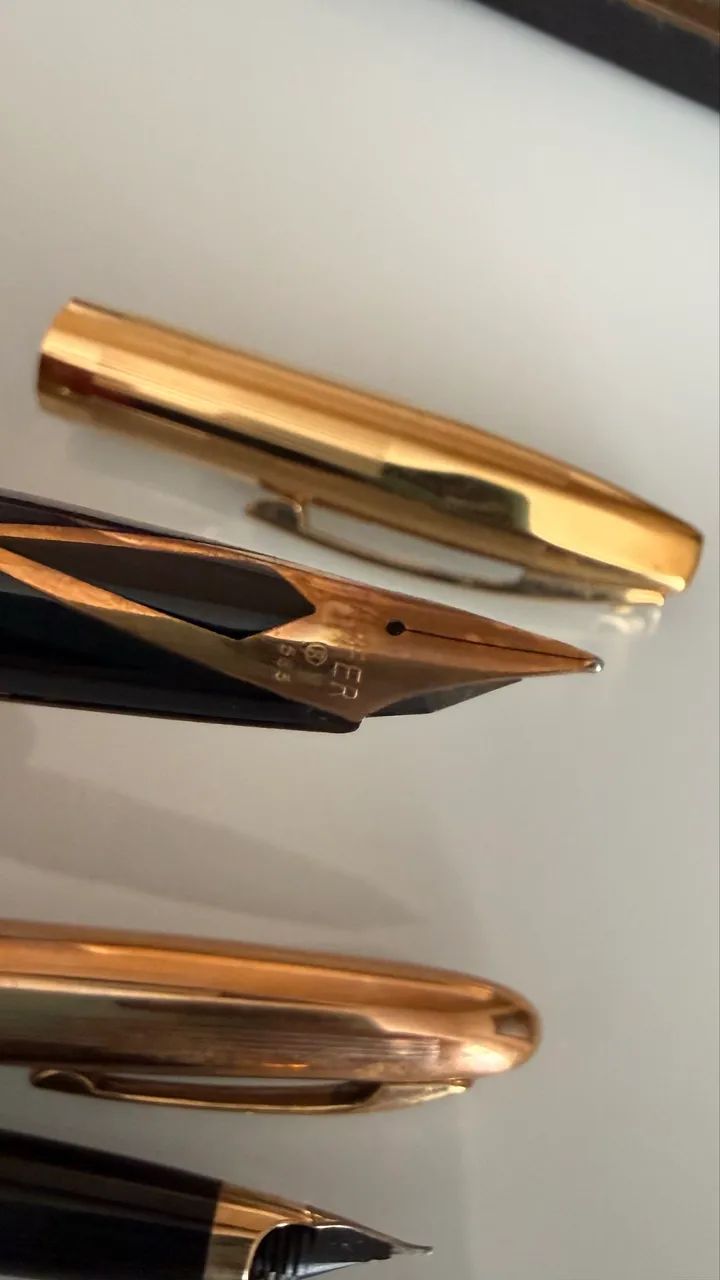 Conjunto de caneta Scheaffer banhadas a ouro com estojo original vintage - Foto 4