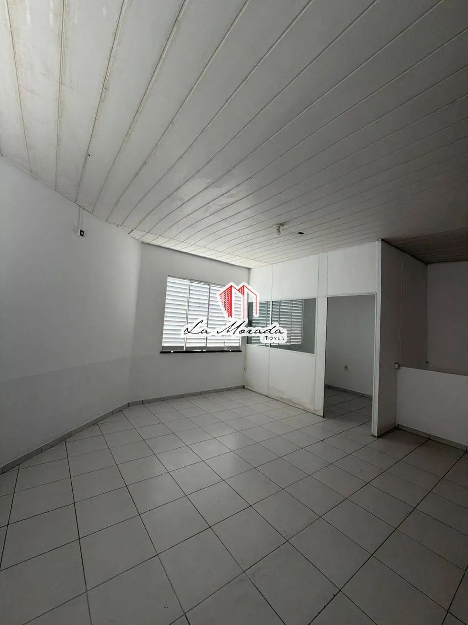 Prédio comercial de esquina, 350m2, Ideal para clínicas, escritórios! - Foto 3