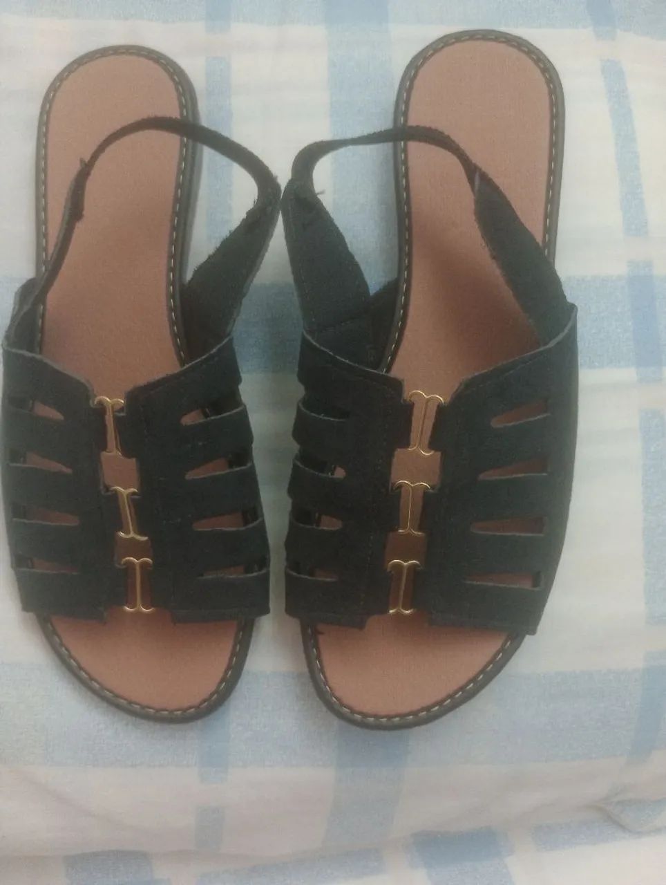 Sandália nova 