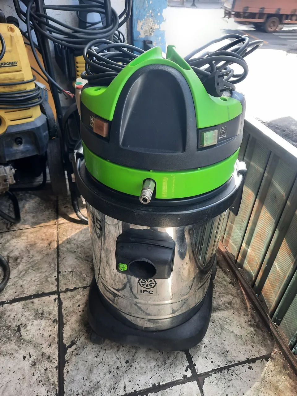 Estratora IPC EA135