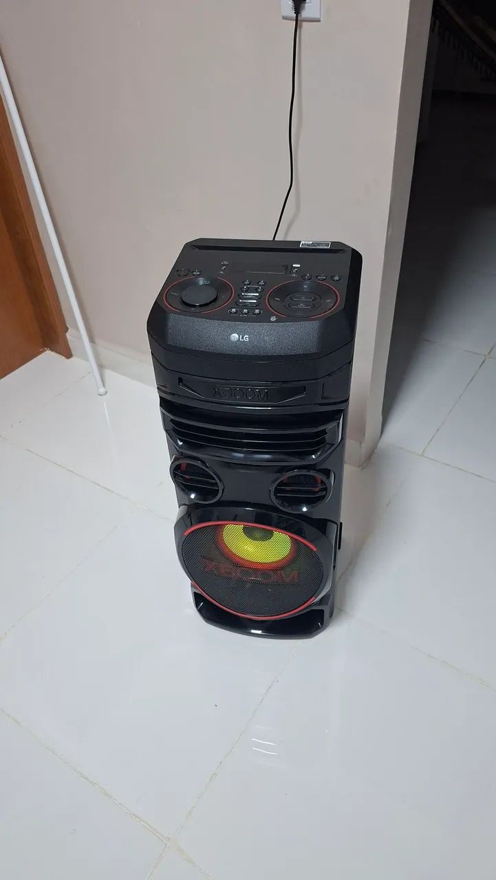Vende-se caixa de som LG 