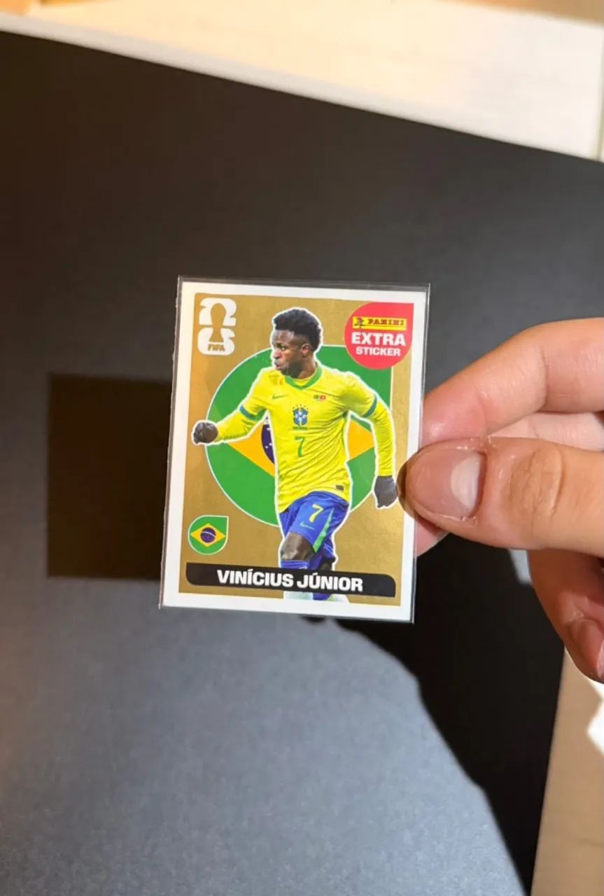 Figurinha Legend Vini Jr gold/ouro (Extra Sticker) - Hobbies e