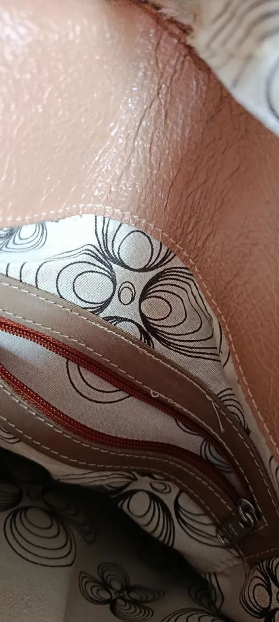 Bolsa estilo Carteiro em Couro Legítimo Patchwork Vintage - Foto 5