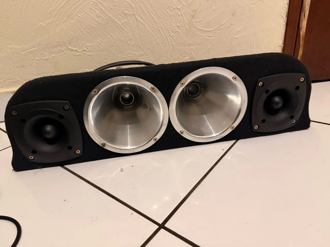 Caixa de som jbl  - Foto 3