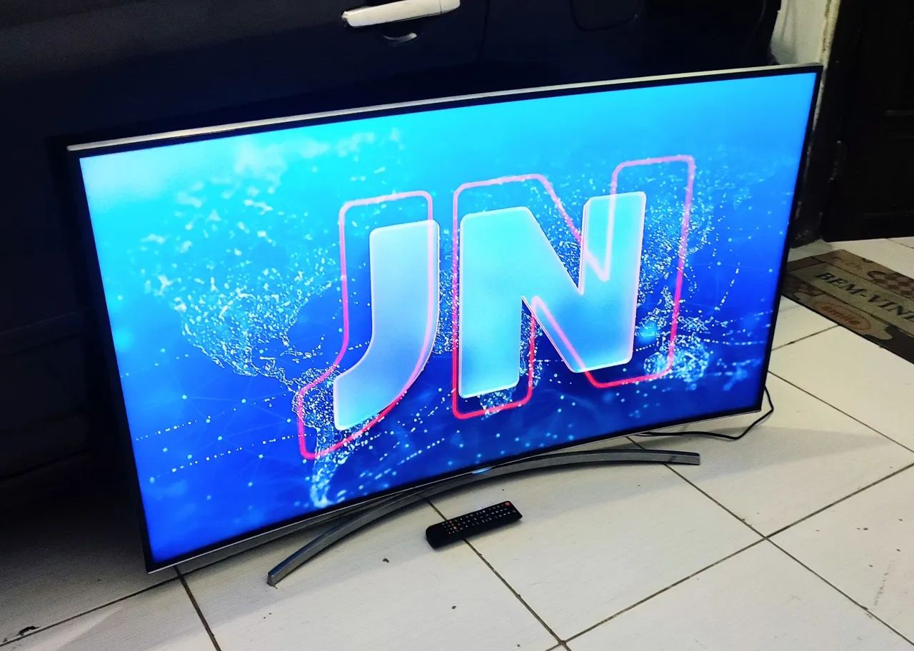 Tv 55 smart Samsung curvada perfeita  - Foto 4