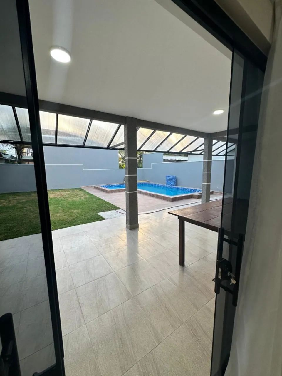 Casa grande em Itapoá, 3 quartos e piscina - Foto 4
