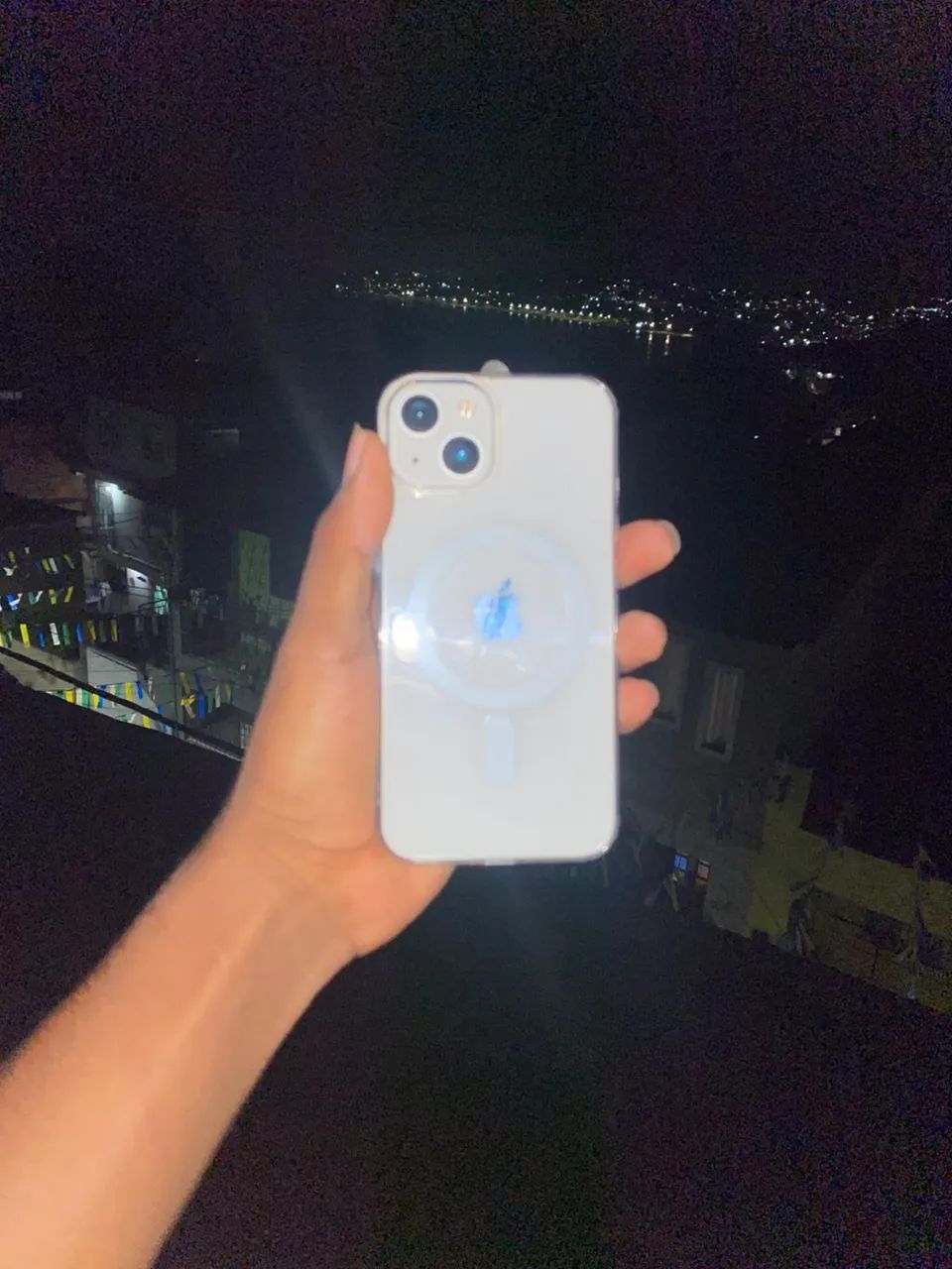 iPhone 13