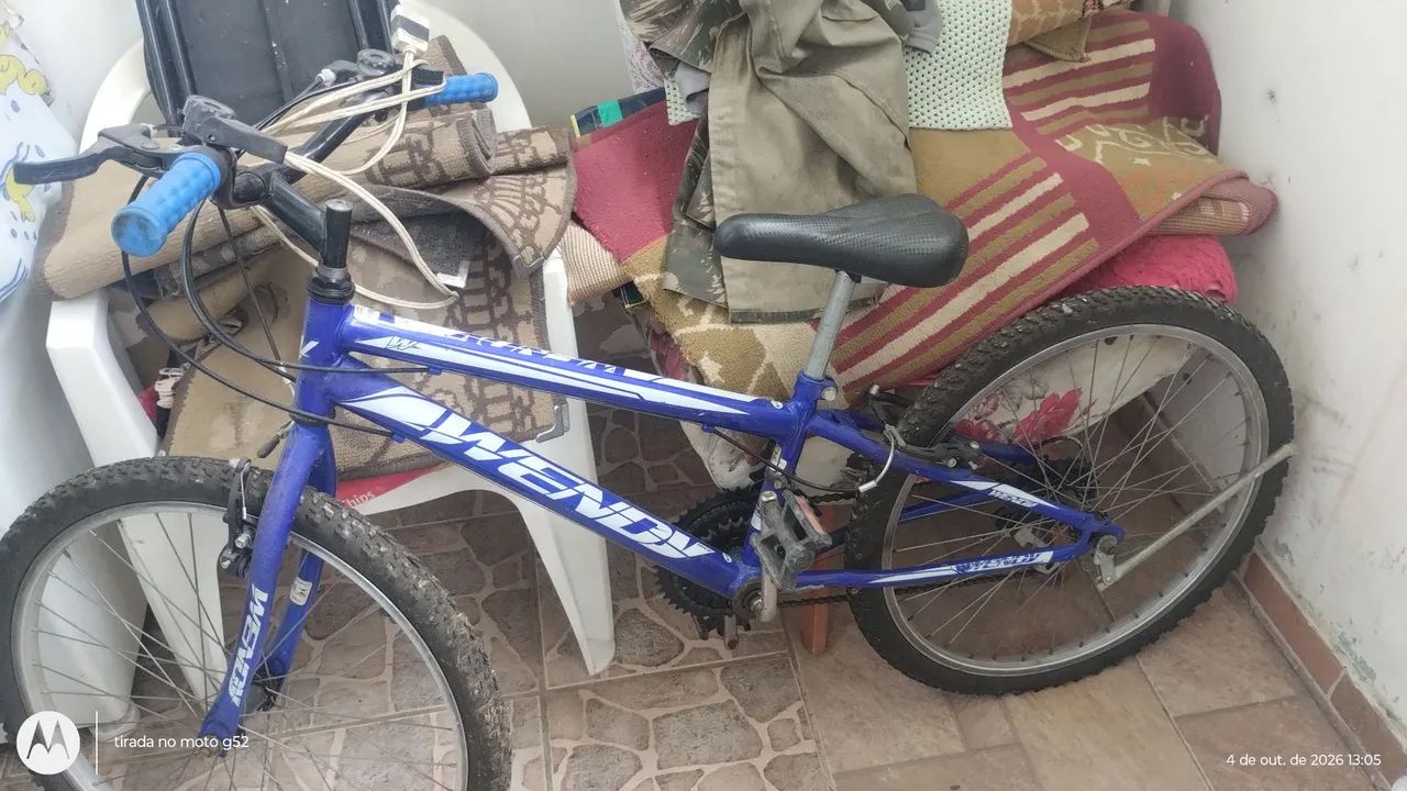 Bicicleta aro 20 muito nova 