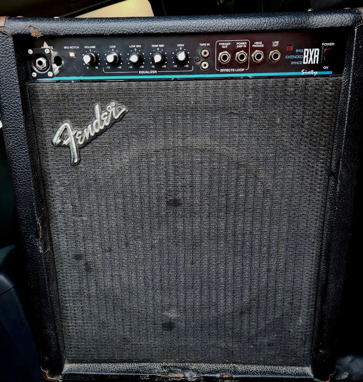 Cubo fender sixty baixo