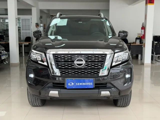 Nissan Frontier XE CD 4X4 2.3 BI-TB DIESEL AUT. 2025