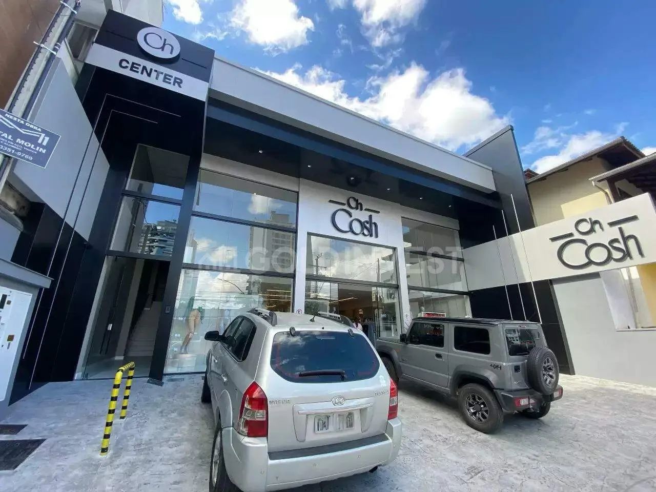 Sala comercial com 50m² no Centro de Brusque!!!
