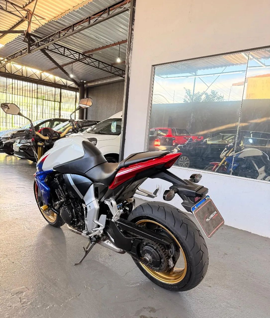 CB 1000R  - Foto 5
