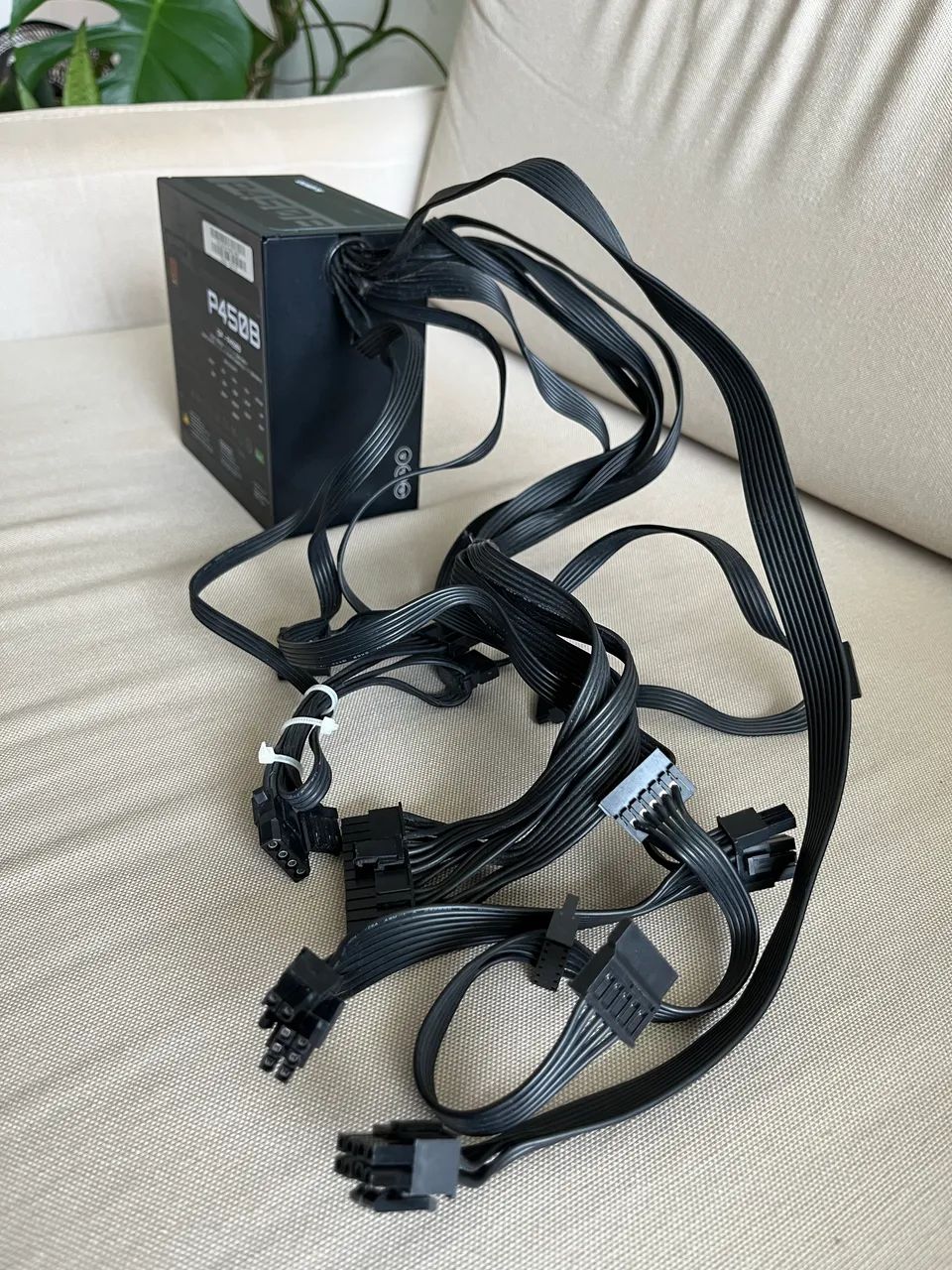 Fonte GIGABYTE P450B - Foto 5