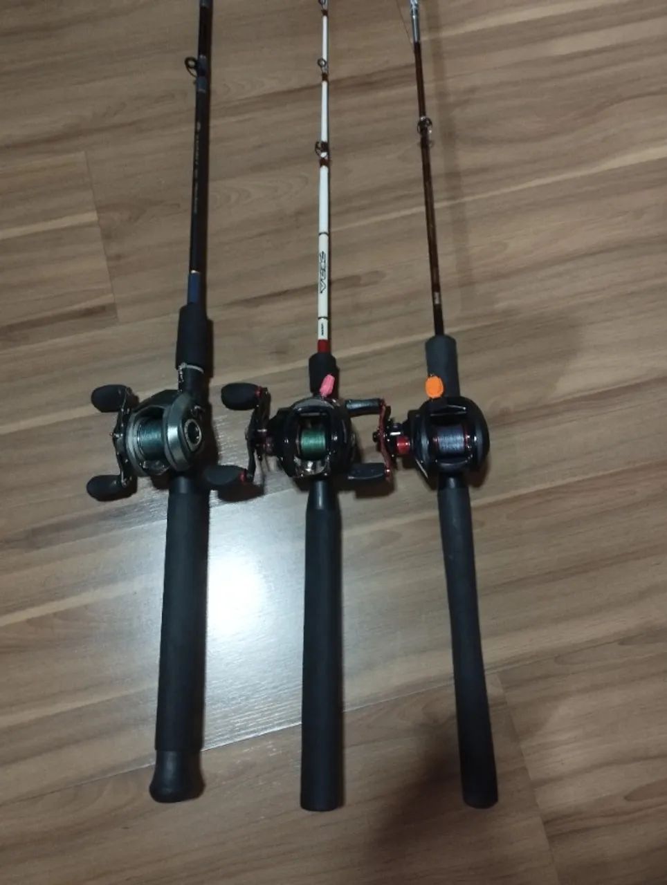 3 conjuntos de varas com carretilhas com multifilamento  - Foto 4