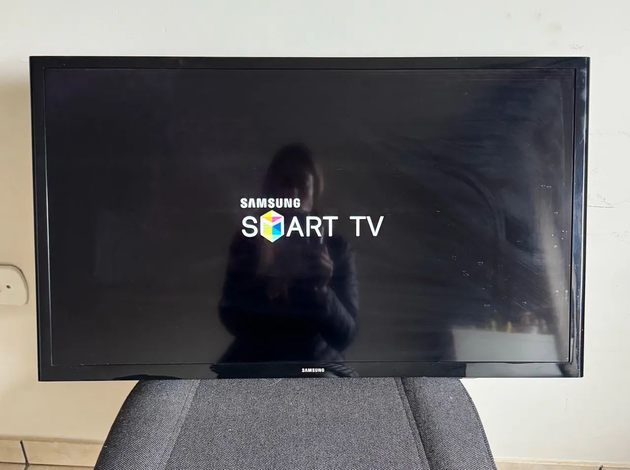 TV SAMSUNG SMART 32? - com defeito 