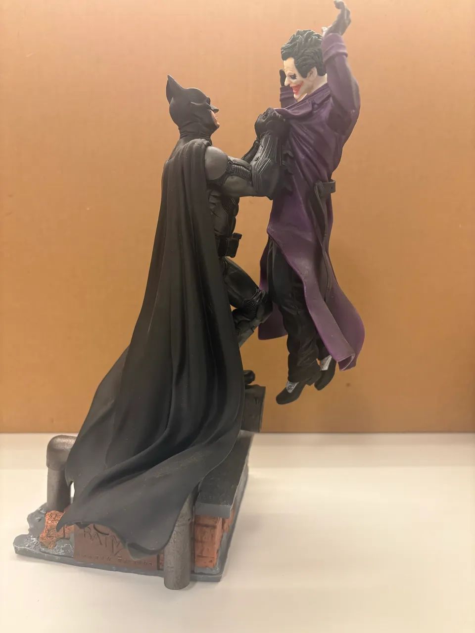 Batma Joker coringa estatua  - Foto 4