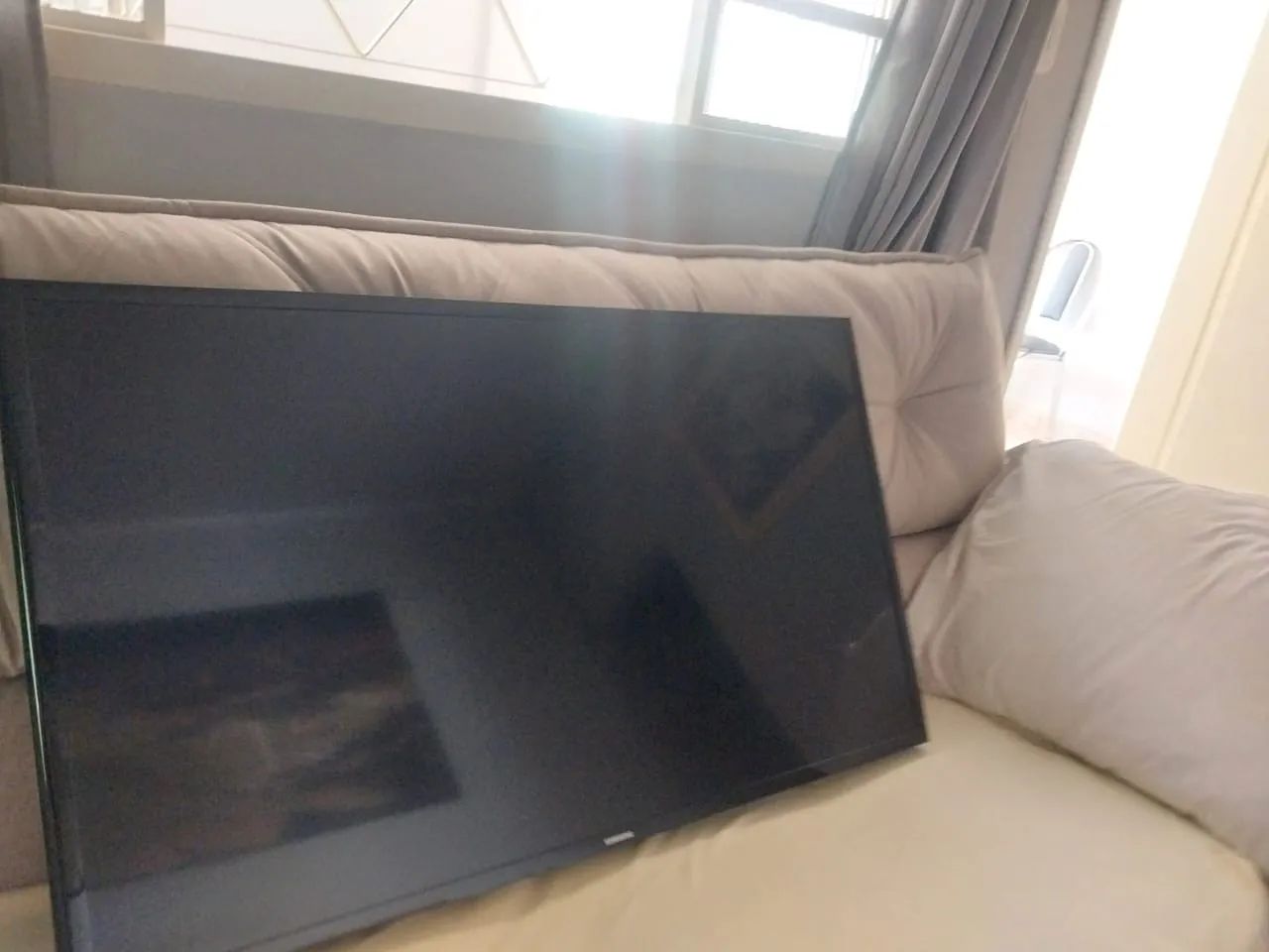 Televisão Samsung 43?polegadas 675R$