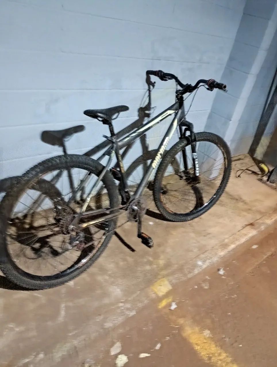 Vendo ou troco bicicleta - Foto 2