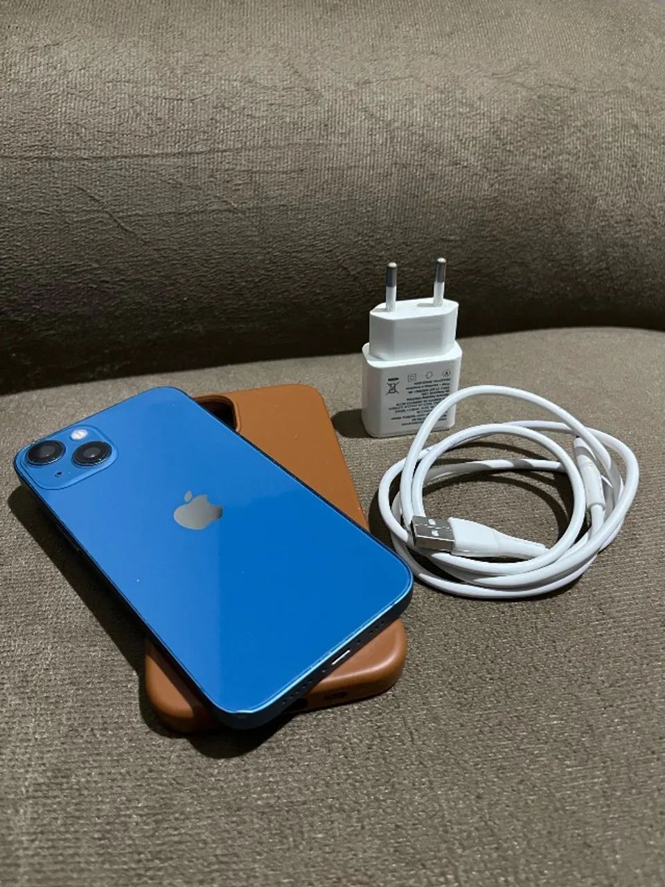 iPhone 13, 128GB. Aparelho impecável. Acompanha case e carregador - Foto 2