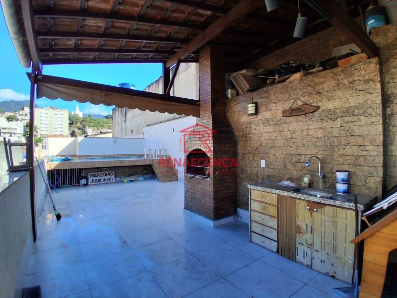 Casa com 3 Quartos em Vila Isabel.