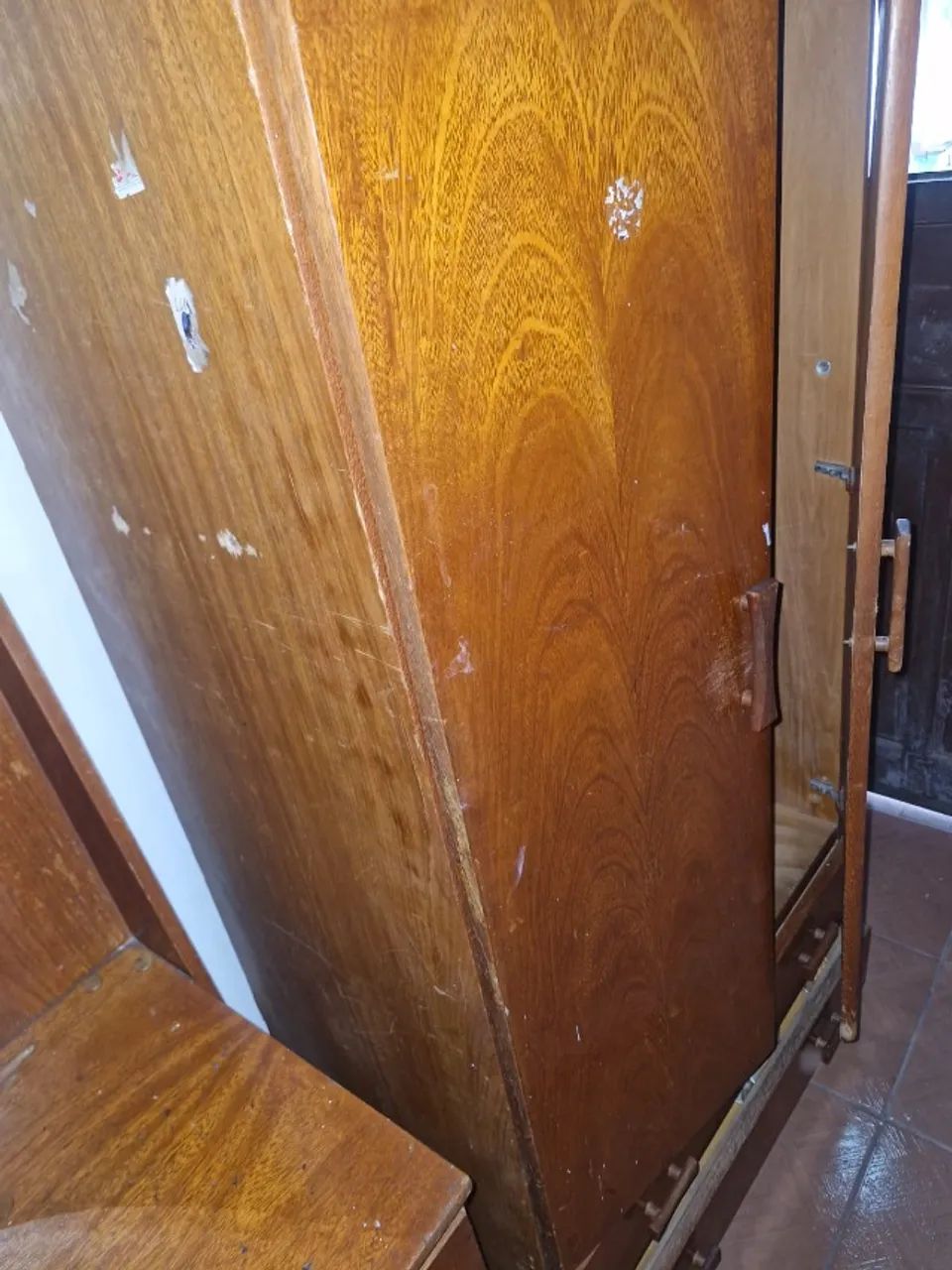 CÔMODA, ARMÁRIO E GUARDA-ROUPA (ACEITO PROPOSTAS) - Foto 2