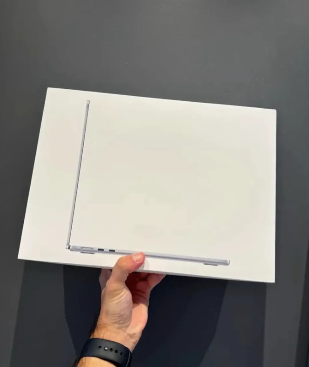 MacBook Air M5- 512 gb- 16 RAM-13 POLEGADAS- COR SILVER - NOVO LACRADO  - Foto 5
