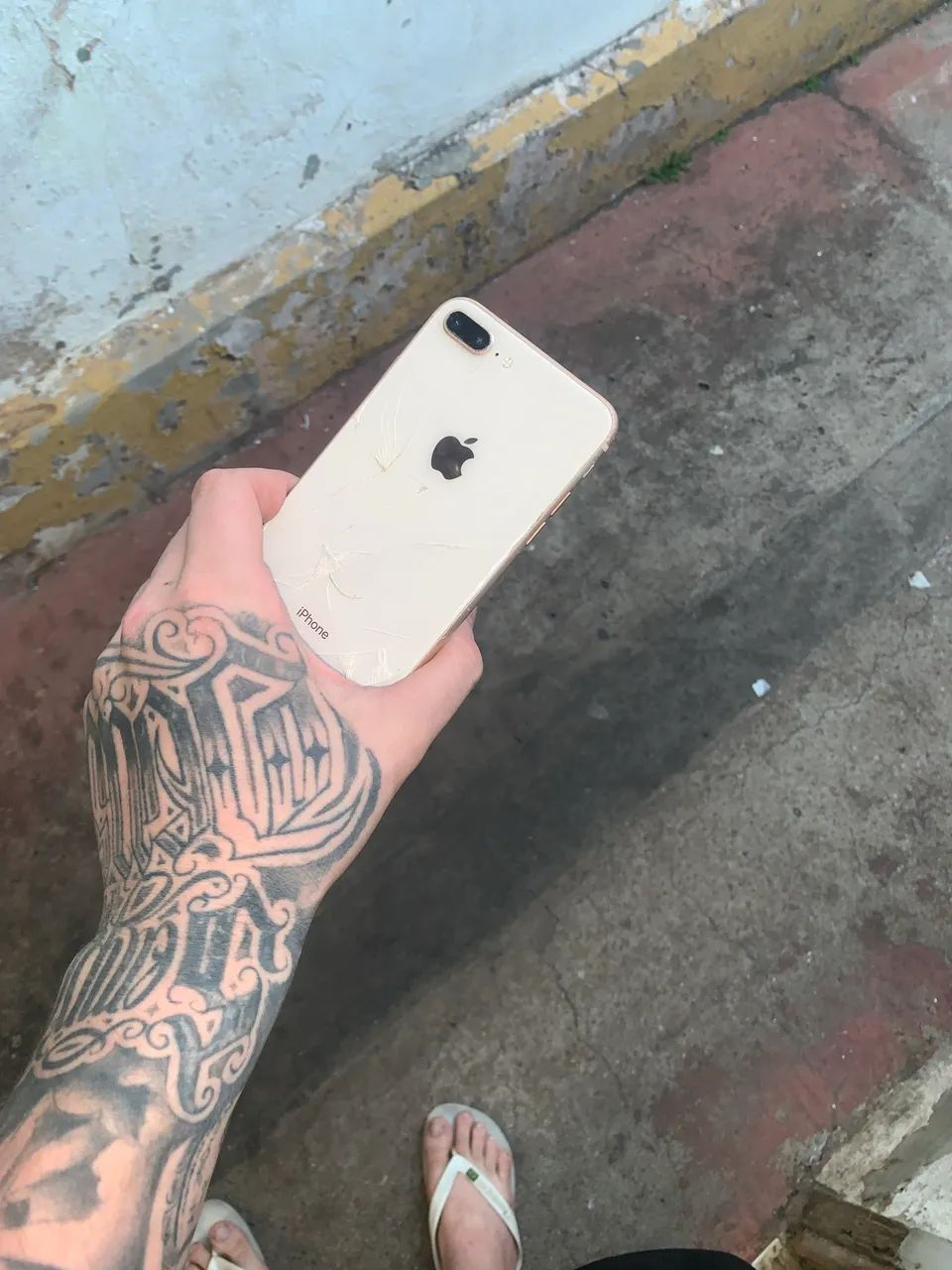 IPHONE 8PLUS - Foto 2
