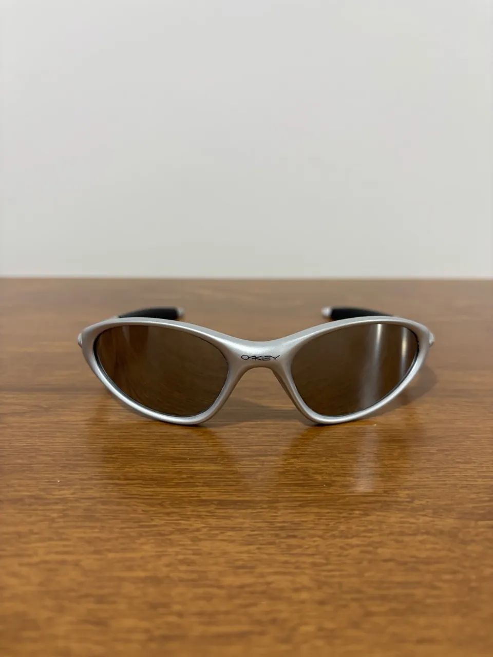 oakley minute 