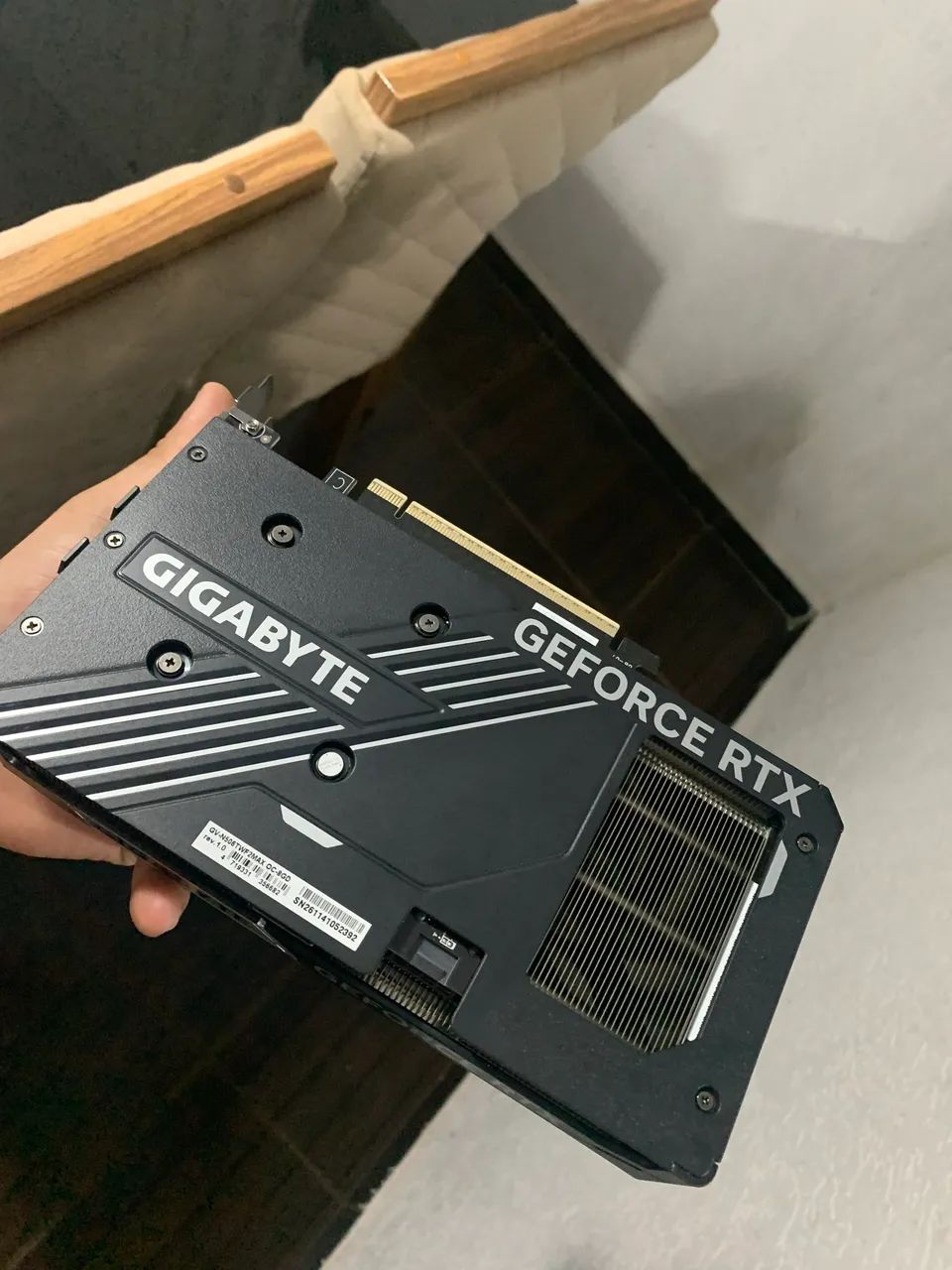 RTX 5060ti 8GB  - Foto 4