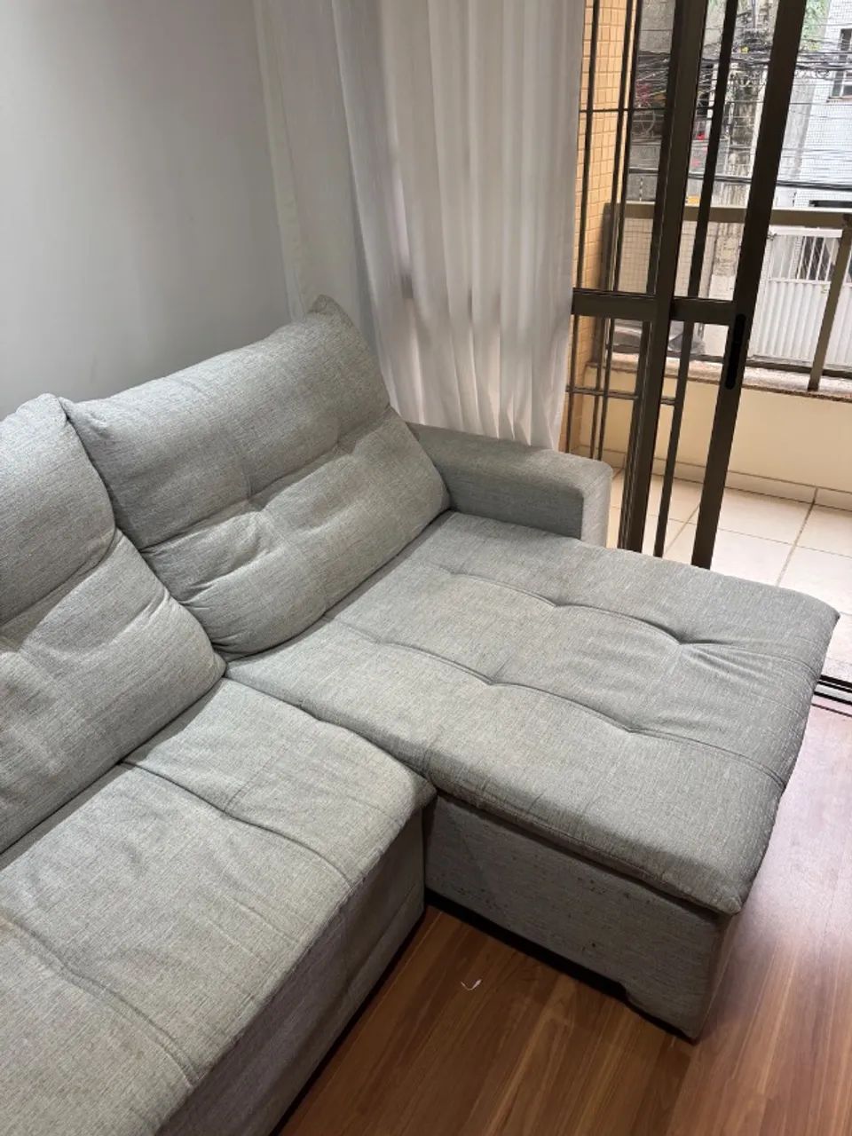 Sofá retrátil 4 lugares cinza