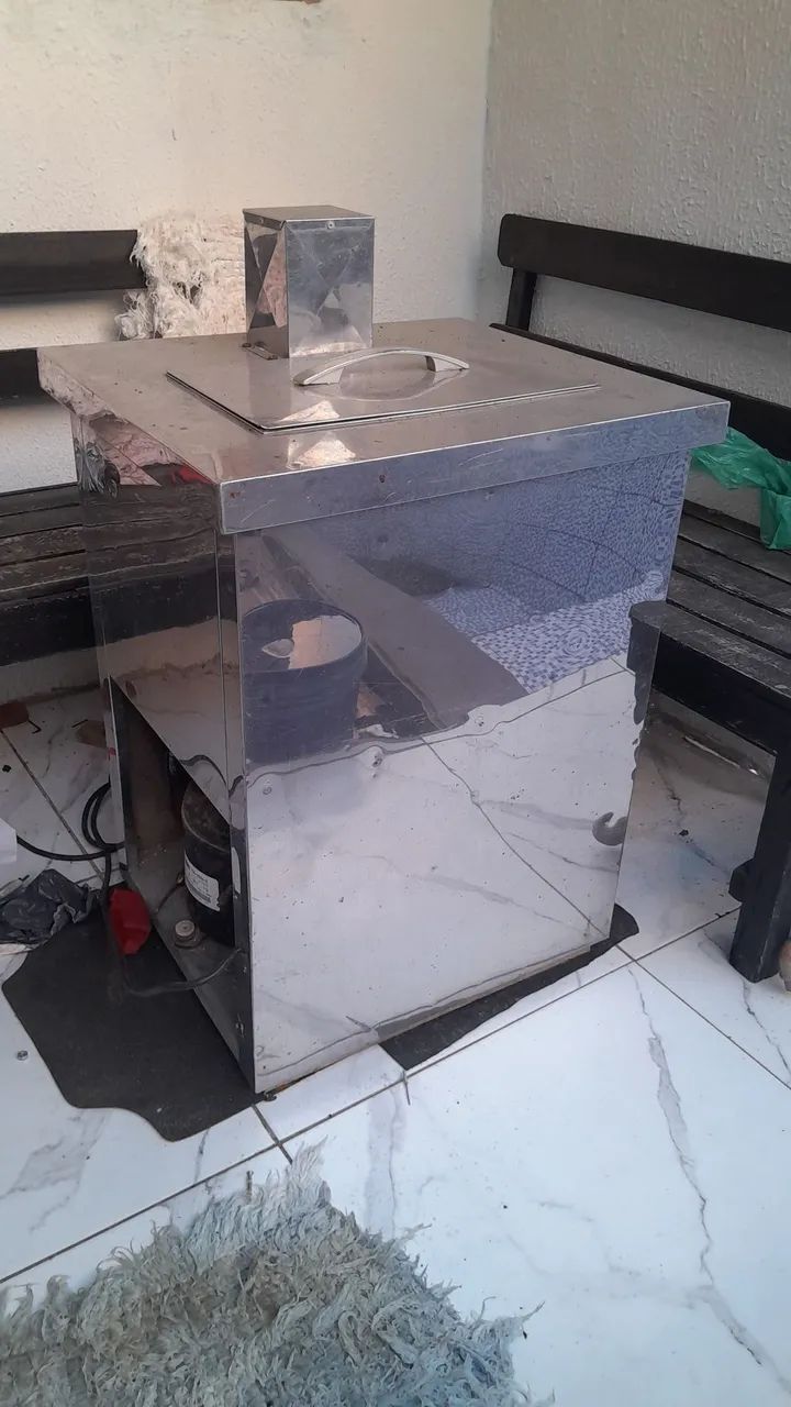 Maquina de fábricar Picolé 
