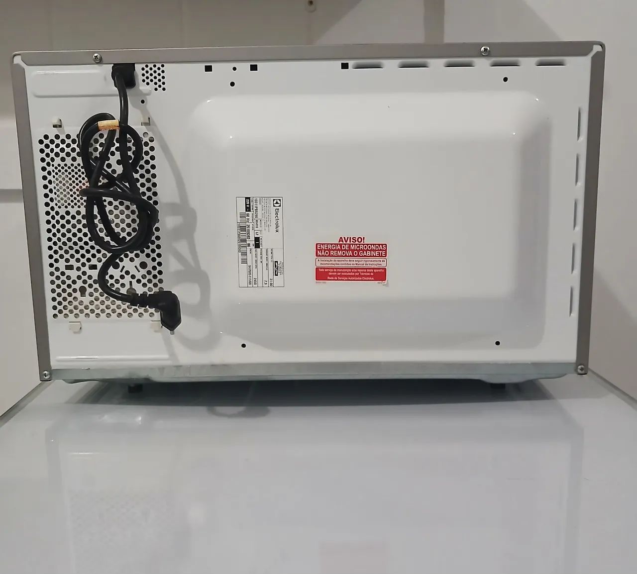Micro-ondas Electrolux 31L  - Foto 5