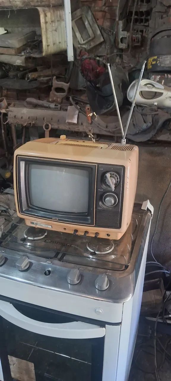 Televisão antiga  - Foto 5