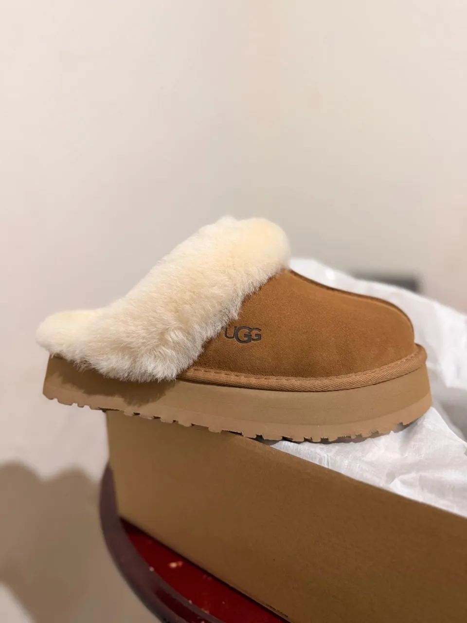 Ugg 