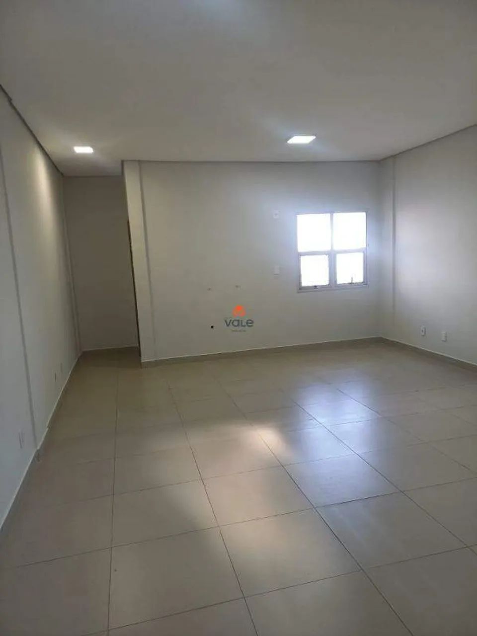 SALA COMERCIAL PARA LOCAÇÃO | 104 NORTE - Foto 4