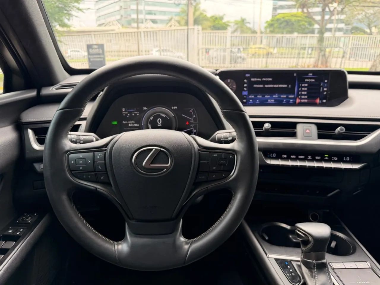 Lexus UX-250h Luxury 2.0 16V Aut.(hybrid), foto 15 de 20