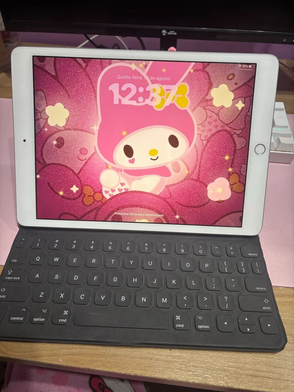 Smart keyboard Original Apple. Compatível com iPad 7/8/9/Air 3/pro - Foto 4