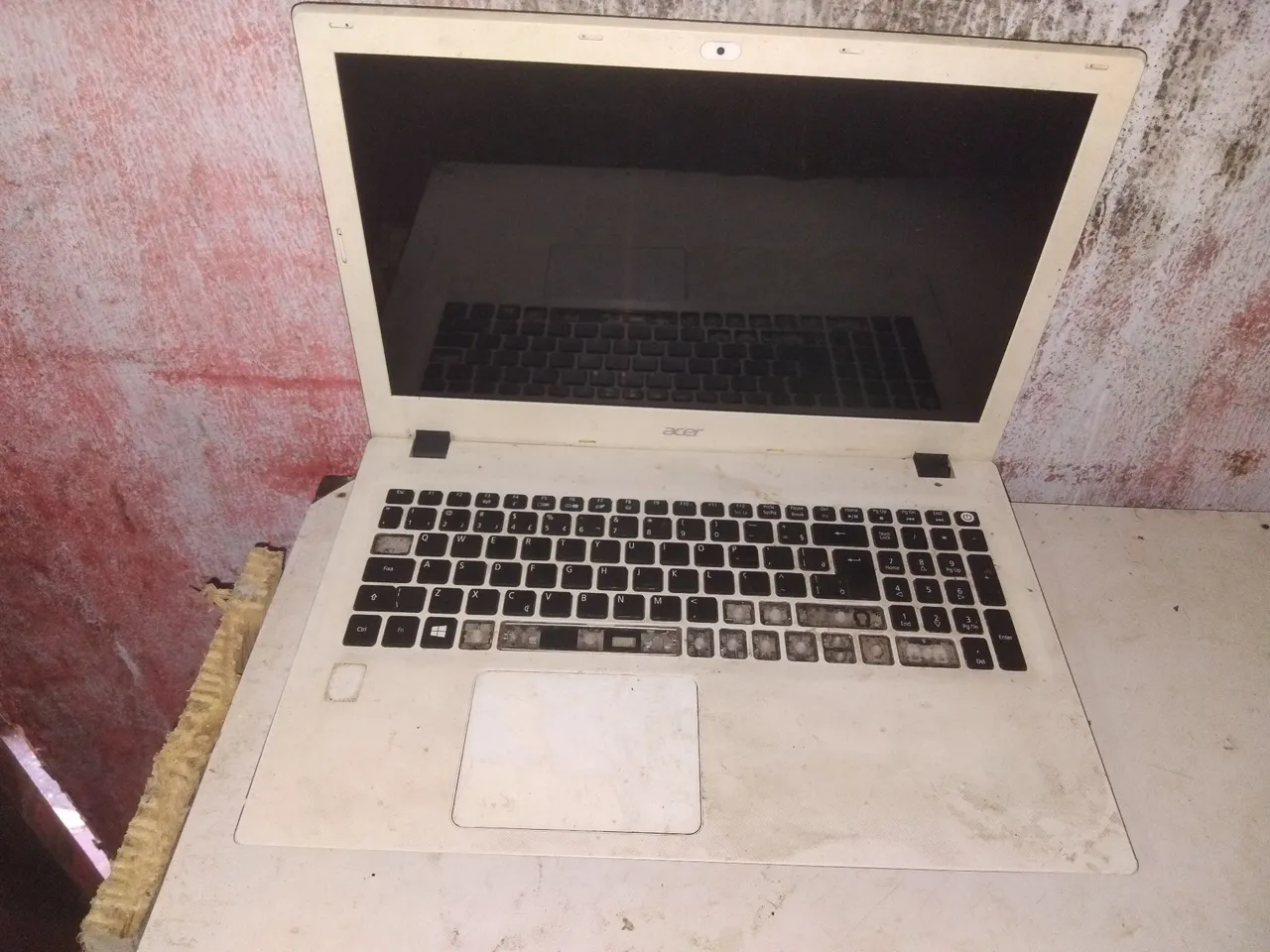 ACER ノートパソコン Aspire E5-573T/中古特価良品 Notebook Acer Aspire E5-573 Core I5 5200u 8gb Ssd 240gb | MercadoLivre