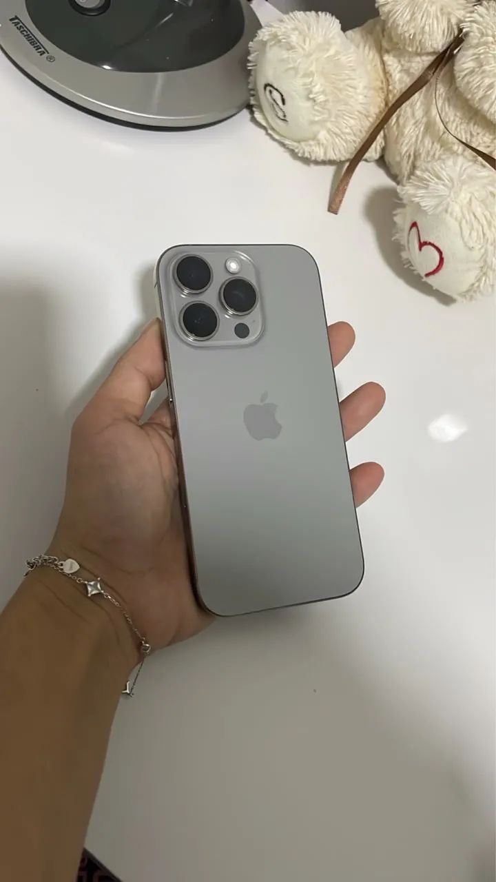 iPhone 16 pro - Foto 3