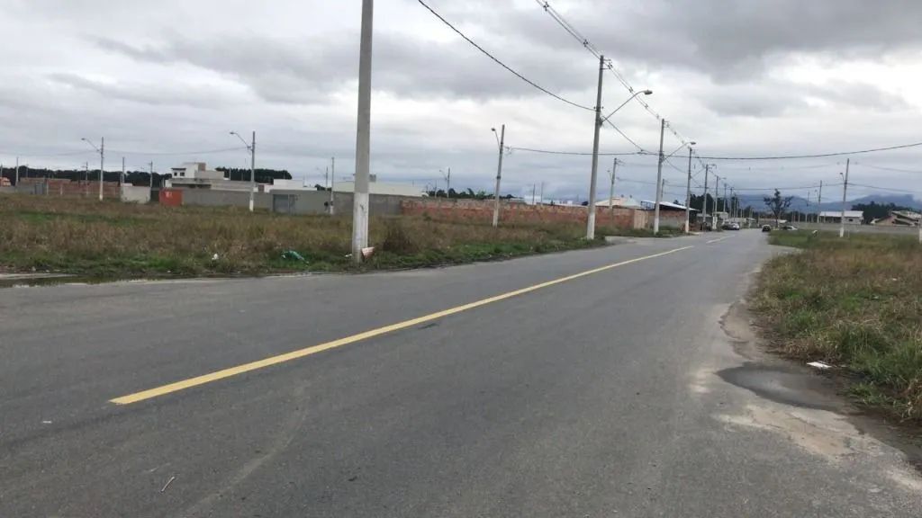 Terreno à venda, 183 m², na avenida principal do loteamento! - Foto 2