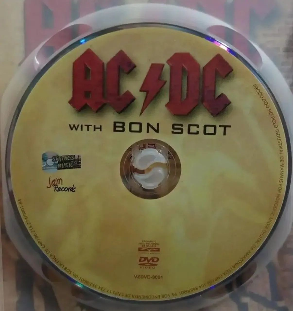 Dvd AC DC, whith Bon Scot. - Foto 3