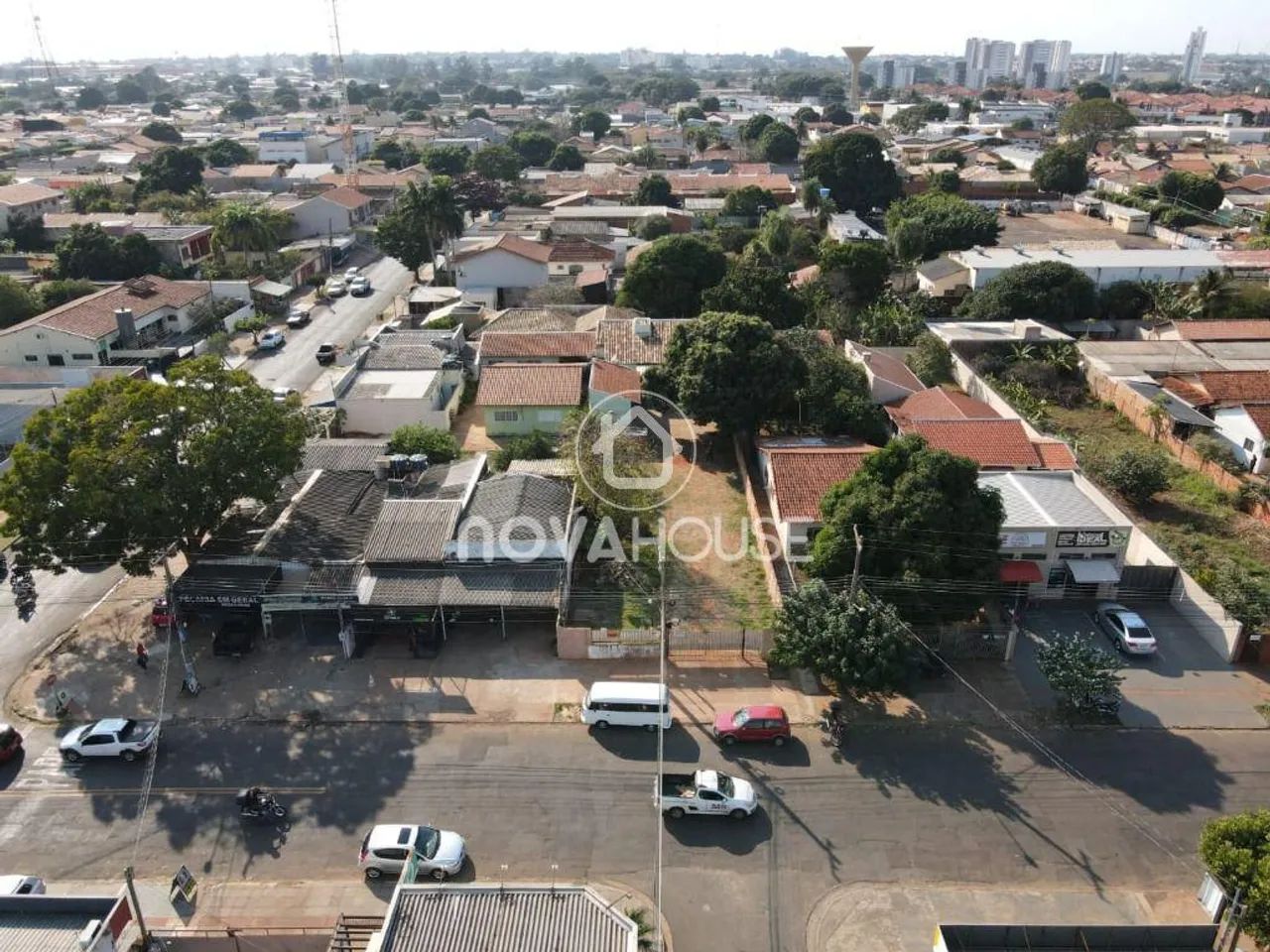 TERRENO DE 600 M² COM EXCELENTE LOCALIZAÇÃO. - Foto 2