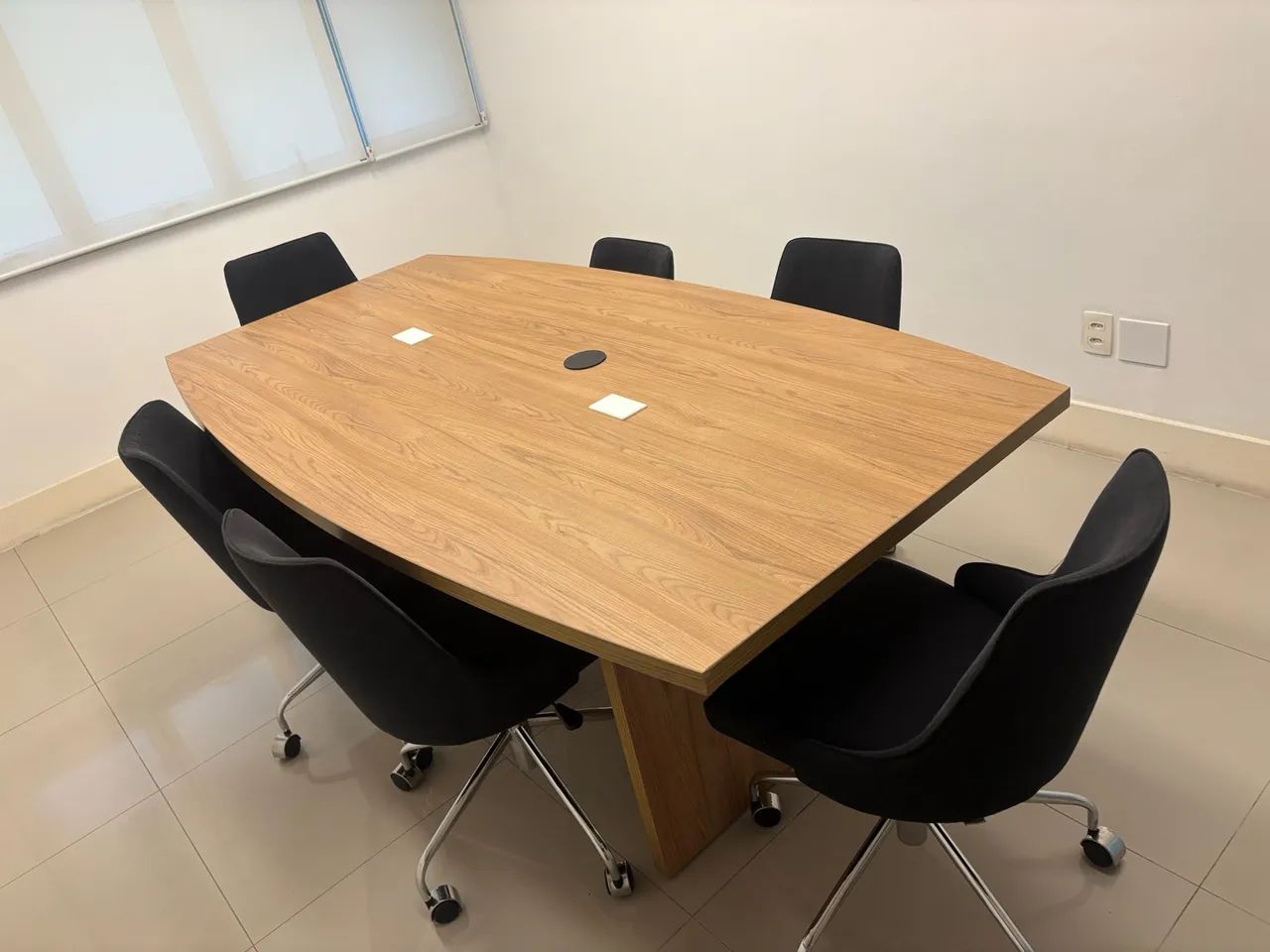 Jogo de Mesa e cadeiras  - Foto 2