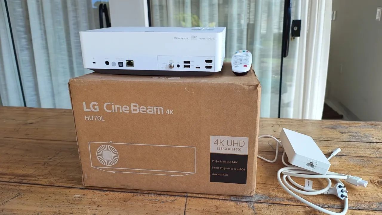 Projetor profissional LG cinebeam  - Foto 2