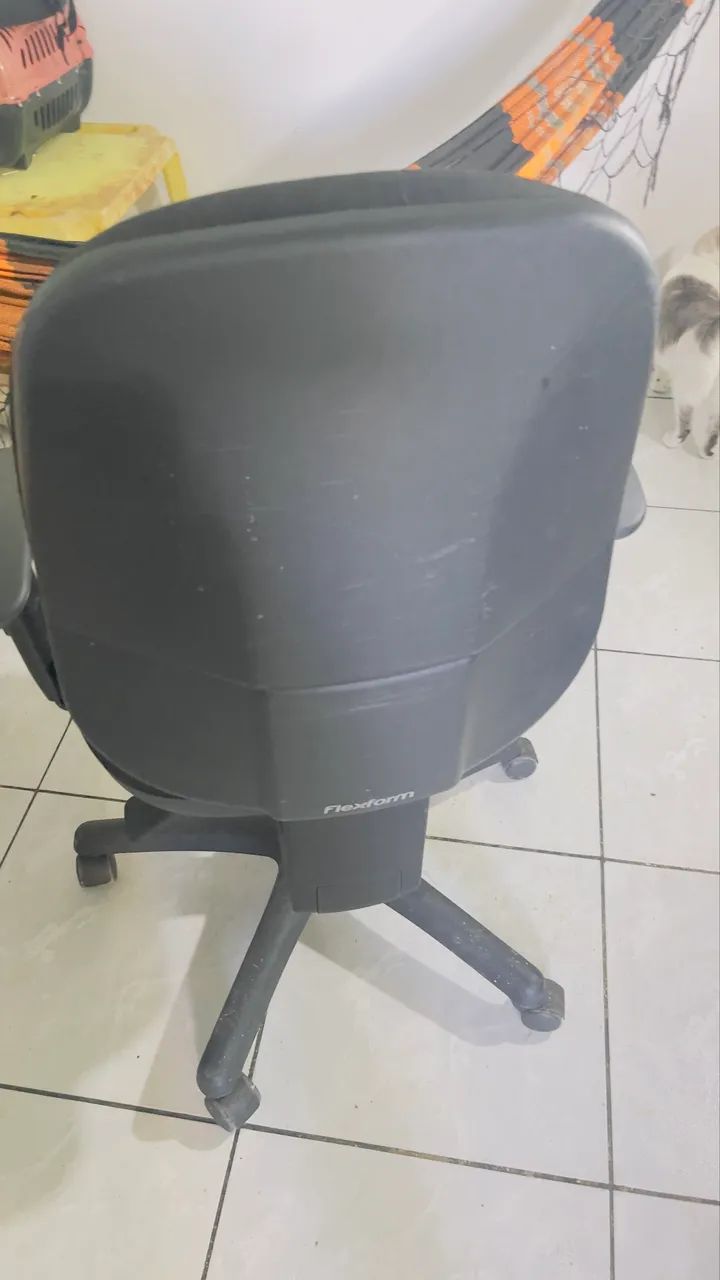 Cadeira de Escritório Flexform - Ergonômica e 100% Funcional - Foto 2